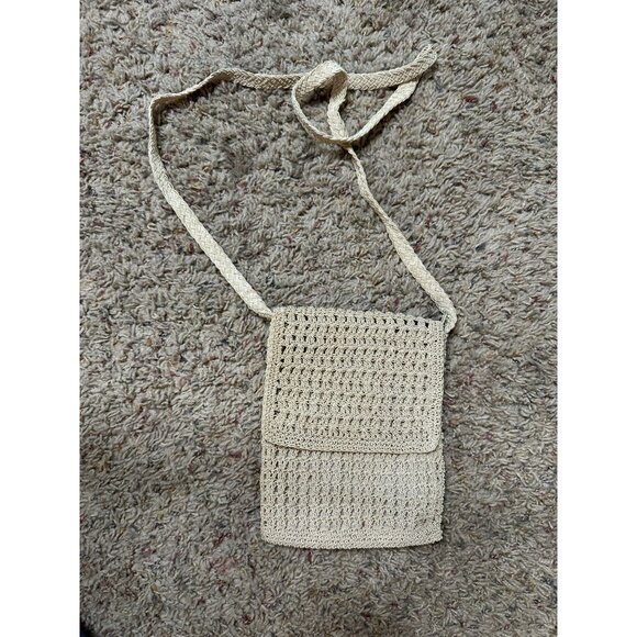 Beige Crochet Crossbody Bag 100% Rayon Lightweight Small Purse Flap Closure - Picture 1 of 7